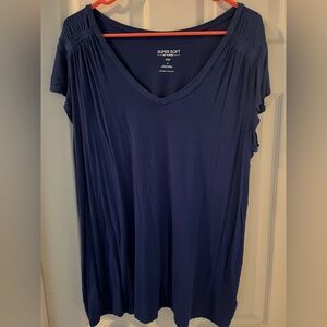 Torrid Super Soft V-Neck Short Sleeve Top Size 1